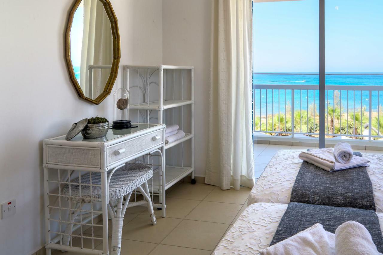 Phaedrus Living: Seaside Luxury Villa Anafi Paralimni Exterior foto